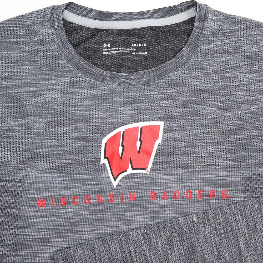 Under Armour Wisconsin Badgers Mens Large Grey Space Dye Long Sleeve Shirt